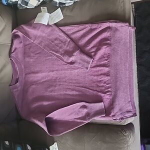 Womens Sweatshirt NWT